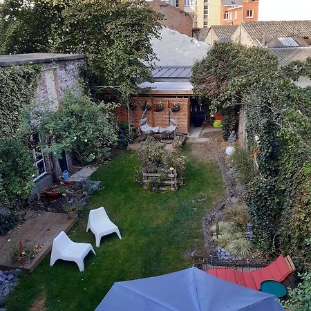L'Hôte des Géants Ath Exterior foto