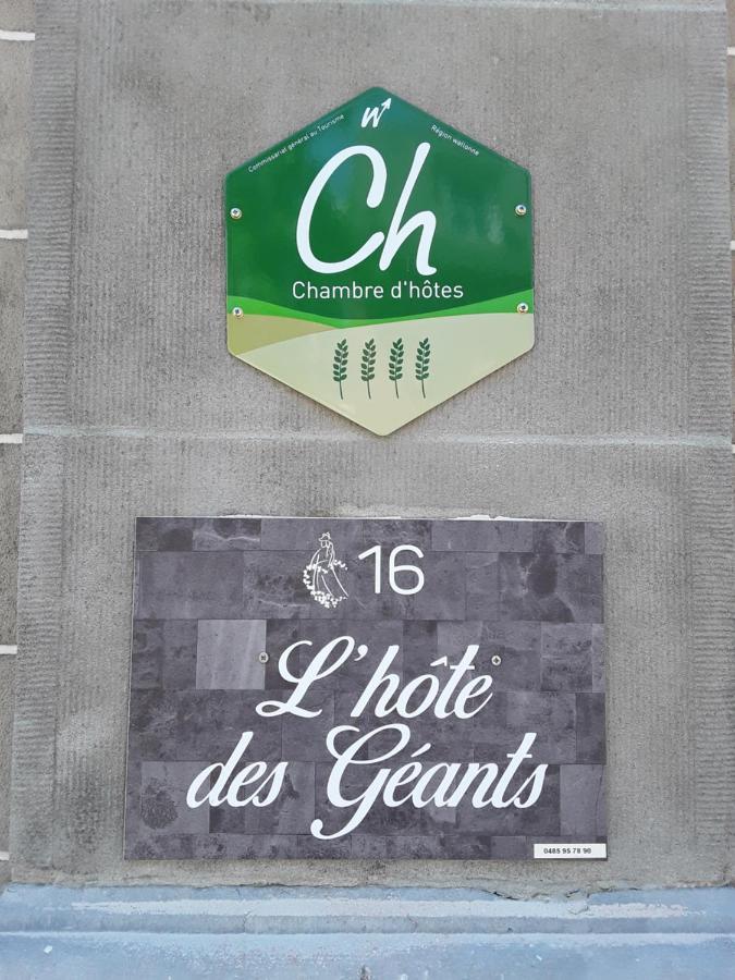 L'Hôte des Géants Ath Exterior foto